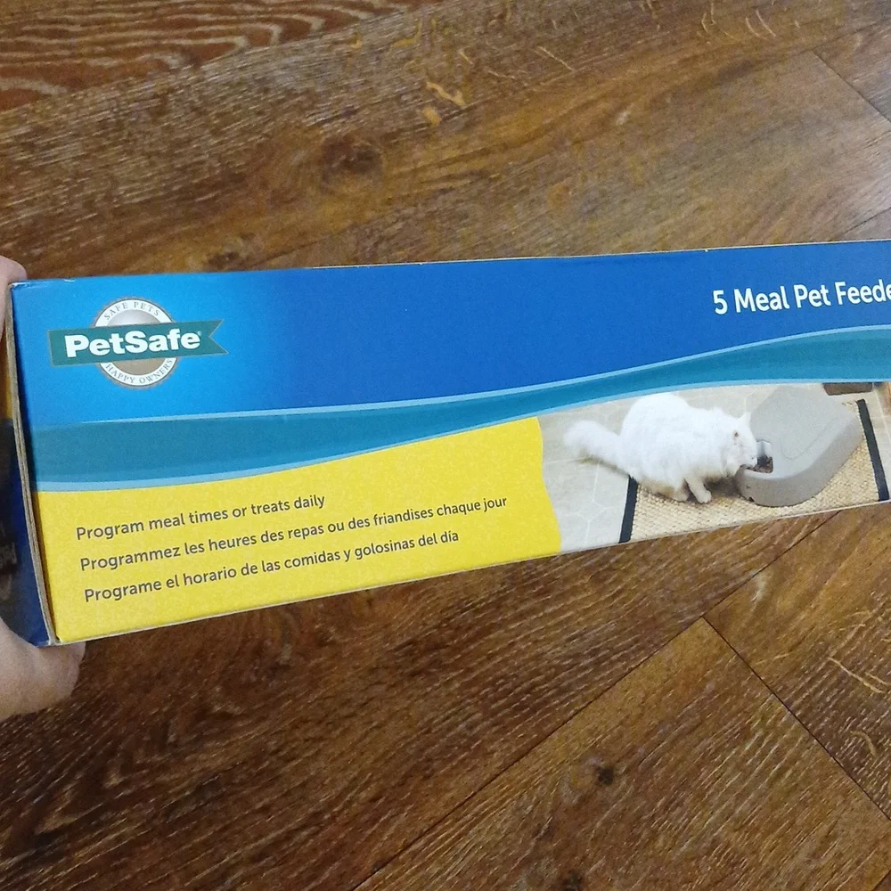 PetSafe Automatic 5 meal Programmable Pet Feeder Dispenser
